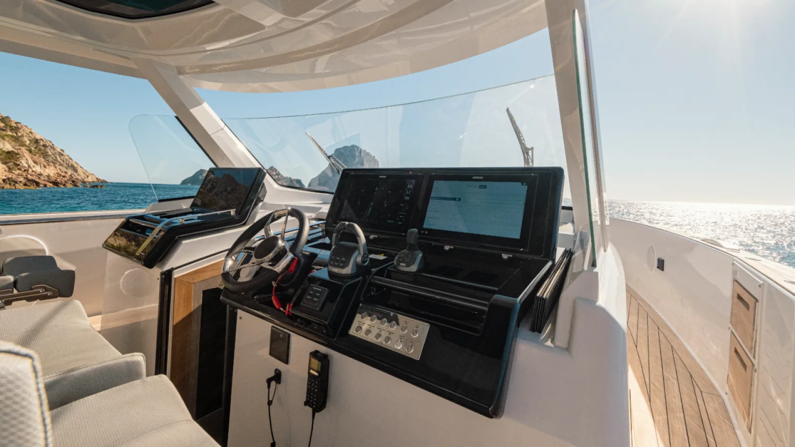 Bestboats FJORD 53 XL CALEA – Motor Yacht Charter Mallorca