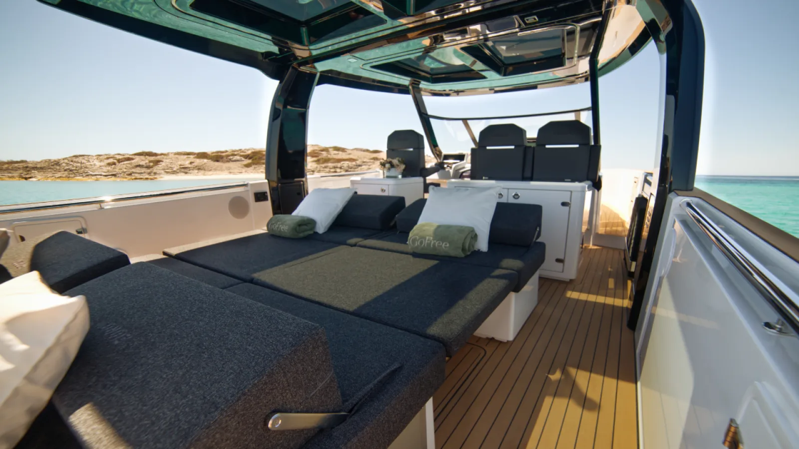 Bestboats FJORD 41 XL GO FREE – Motor Yacht chartern Mallorca