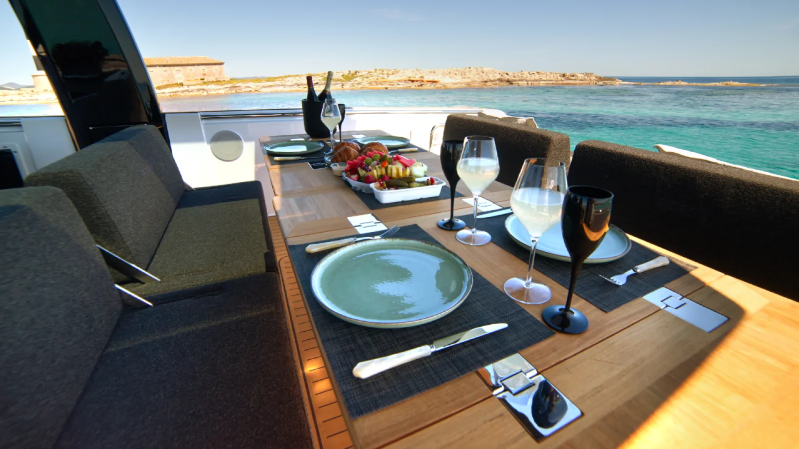 Bestboats FJORD 41 XL GO FREE – Motorboot mieten Mallorca