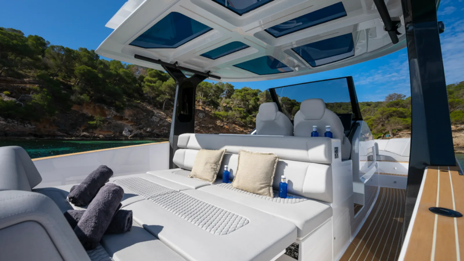 Bestboats TESORO T40 GTS – Yacht Charter Mallorca