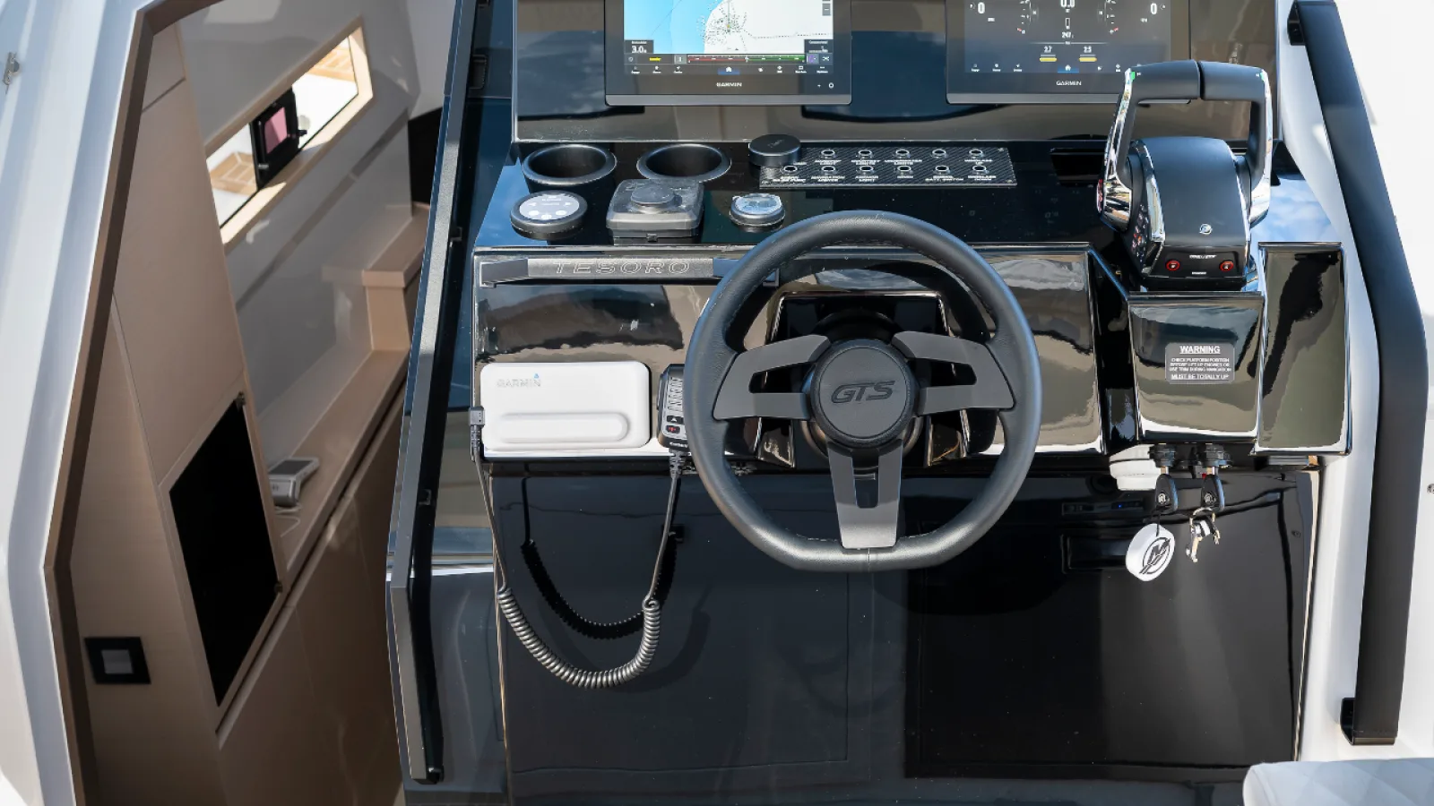 Bestboats TESORO T40 GTS – Motor Yacht Charter Mallorca