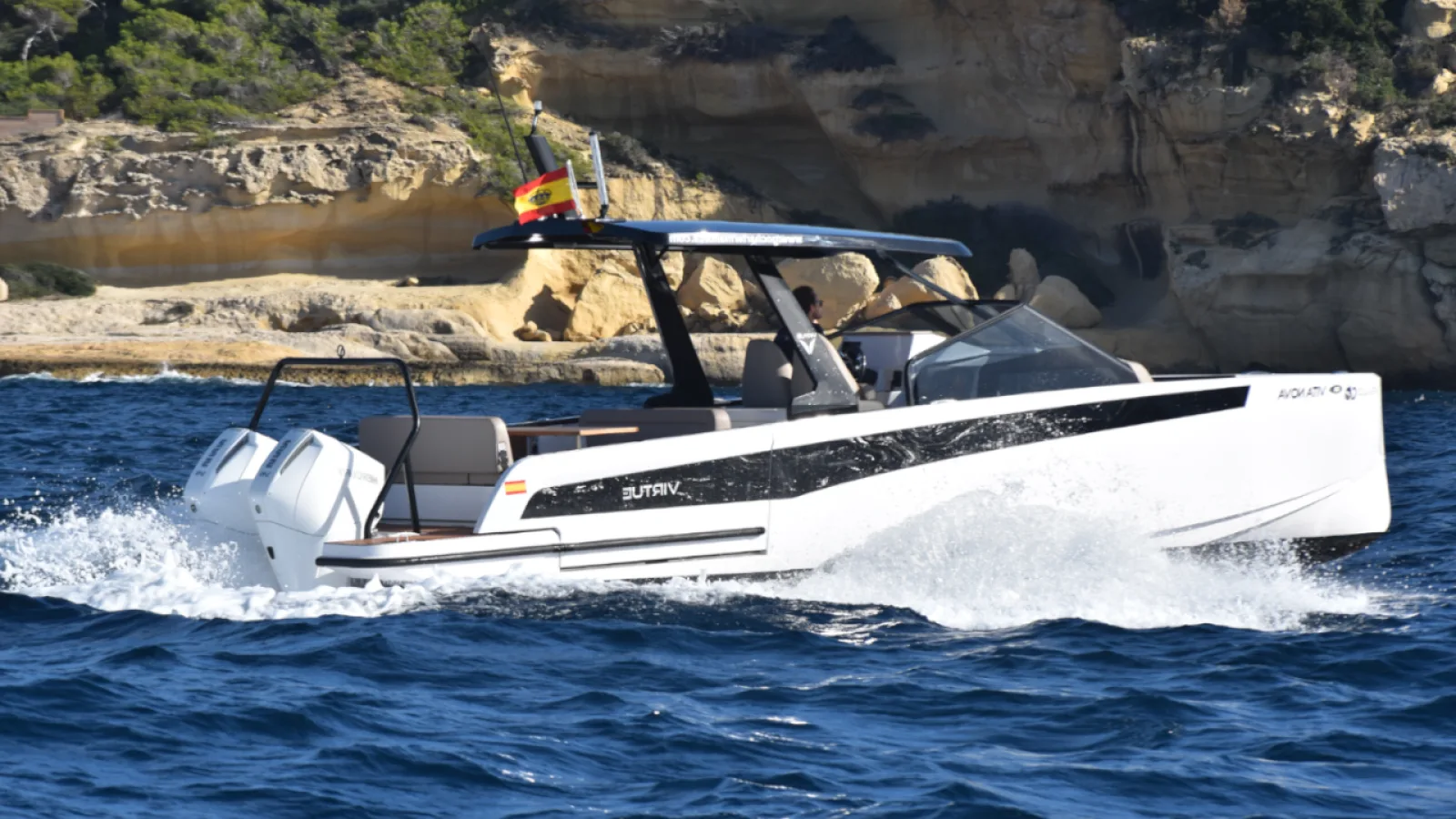 Bestboats VIRTUE V10 TOP VITA NOVA – Boat Rental Mallorca