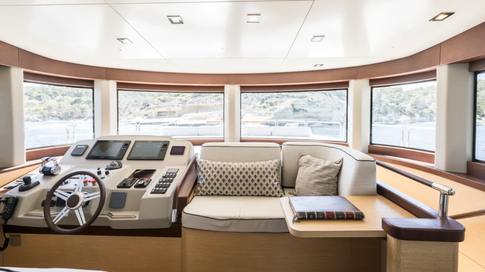 Bestboats SIRENA 64 HUMILITAS II – Superyacht Charter Mallorca