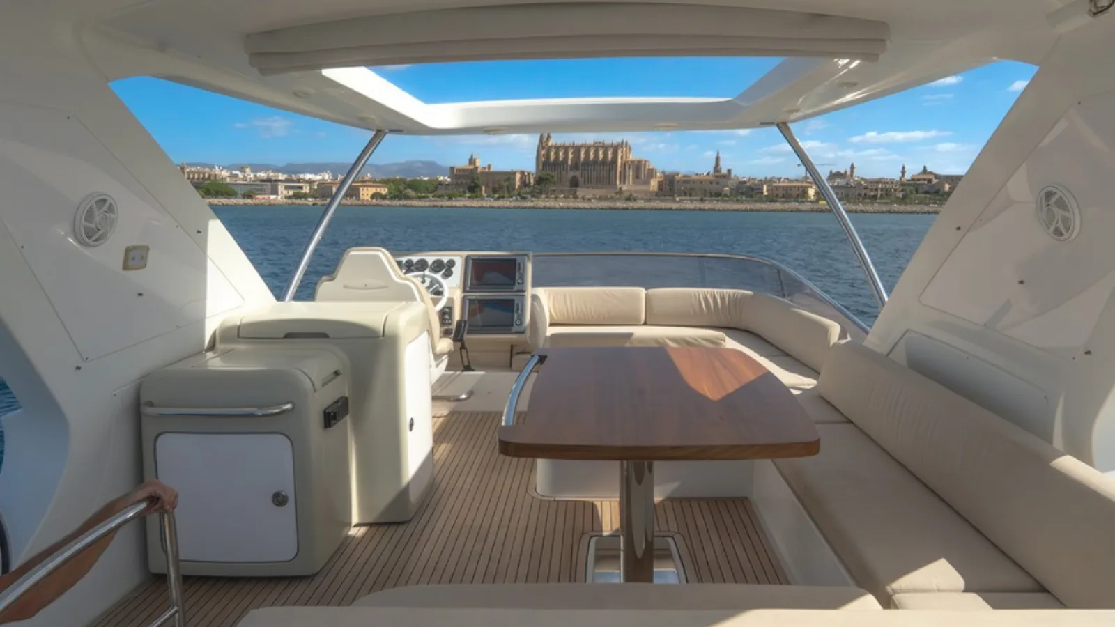 Bestboats AZIMUT 64 FLY NOT DEAD YET – Boat Rental Mallorca
