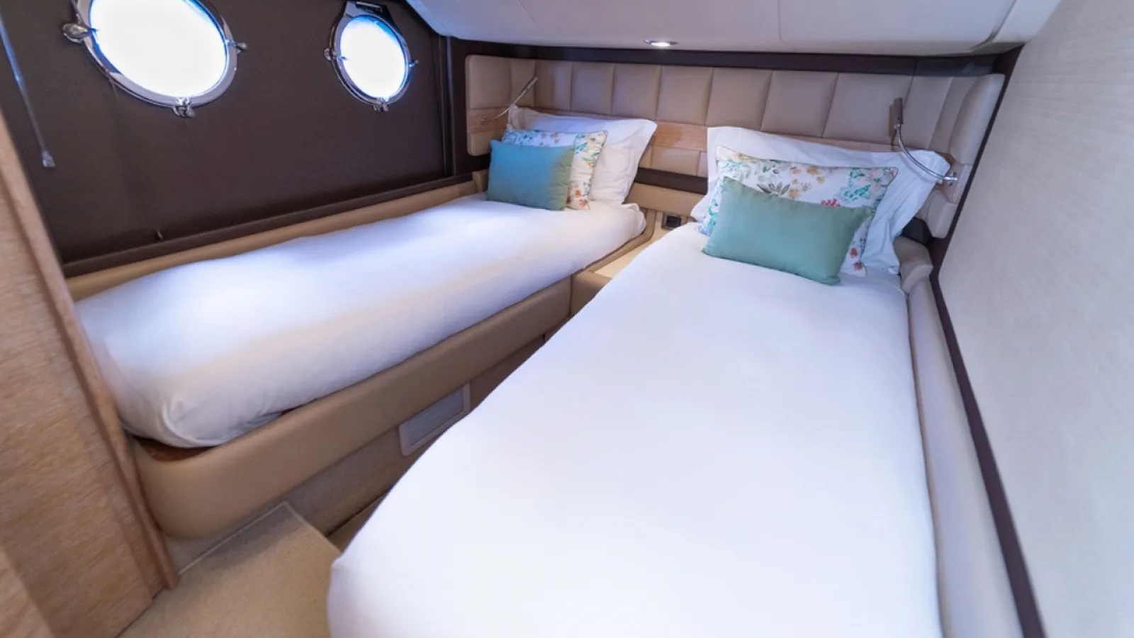 Bestboats AZIMUT 64 FLY NOT DEAD YET – Boat Rental Mallorca