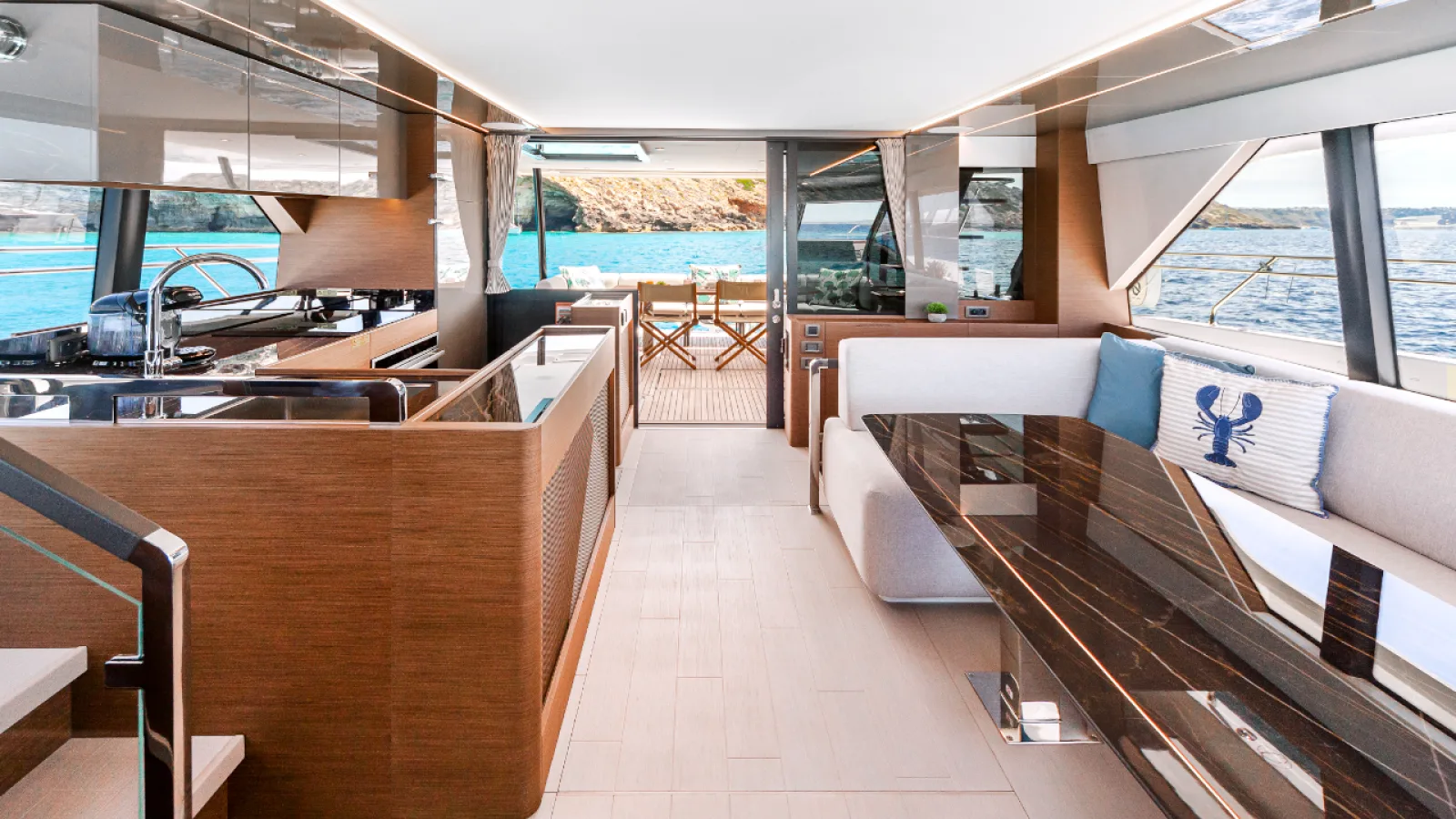 Bestboats PRESTIGE M48 SANDY SHORE – Katamaran Mallorca