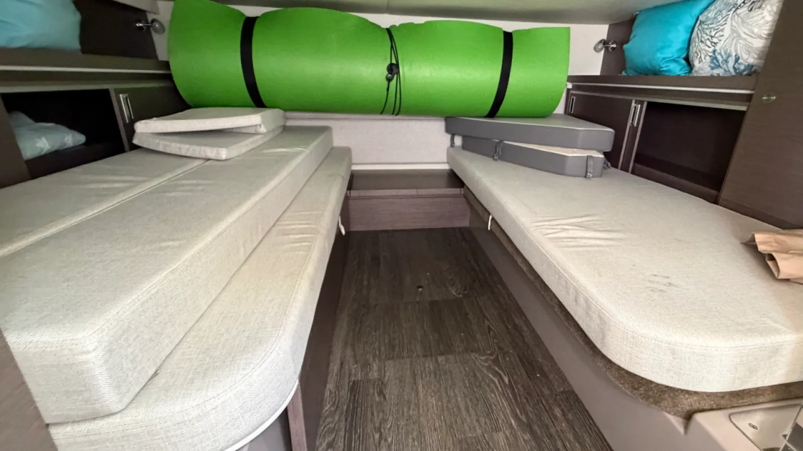 Bestboats SEA RAY SUNDANCER 320 COUPE Viva La Vida – Yacht Verkauf Mallorca