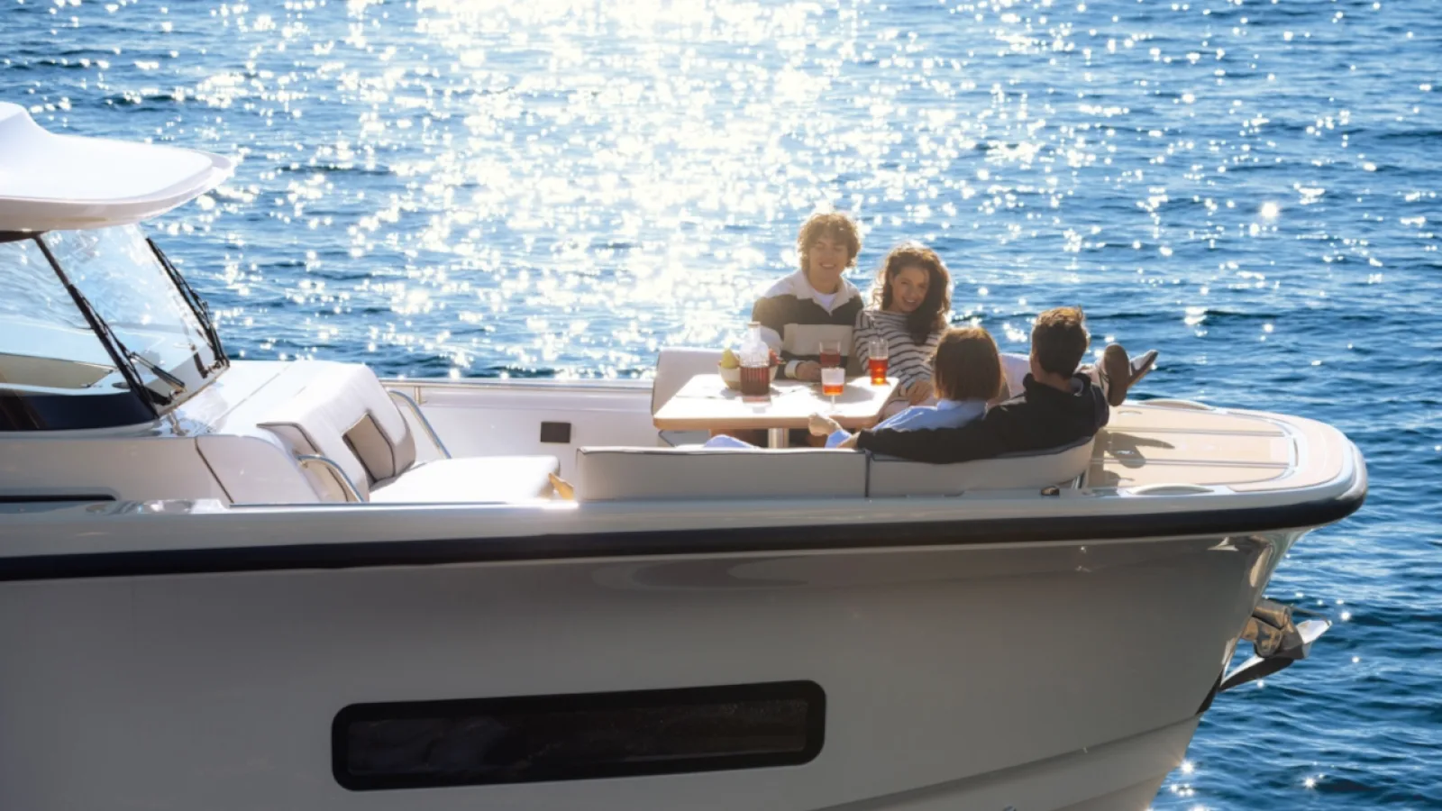 Bestboats AIATA WAYFINDER 38 WAYFINDER 38 – Motor Yacht chartern Mallorca