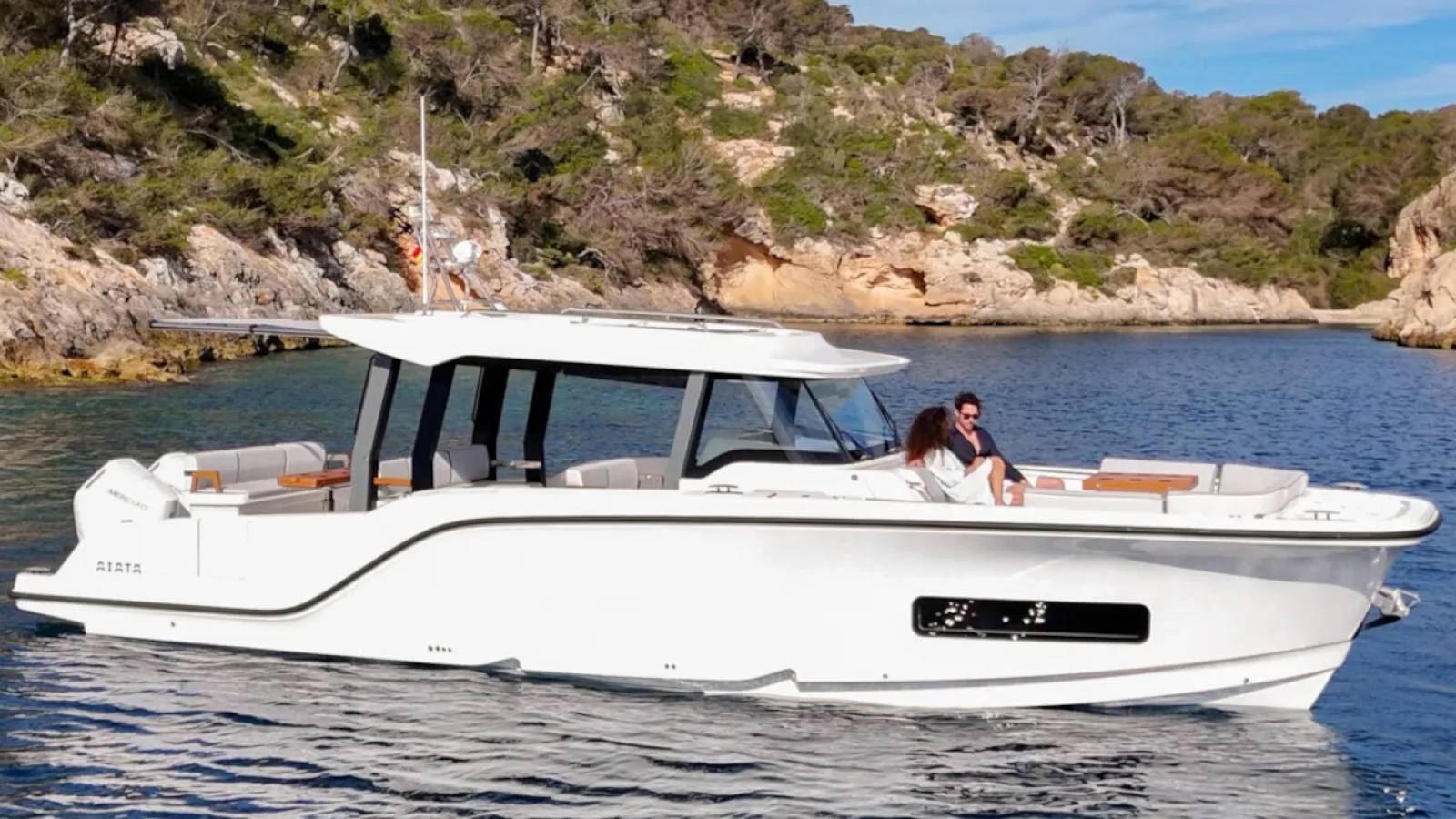 Bestboats AIATA WAYFINDER 38 WAYFINDER 38 – Motor Yacht mieten Mallorca